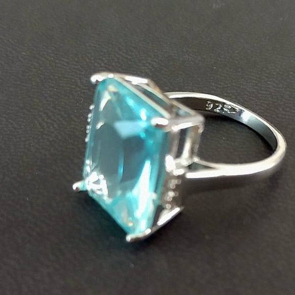 10+ TCW BLUE TOPAZ ~ 925 STAMPED STERLING SILVER - Picture 2 of 2